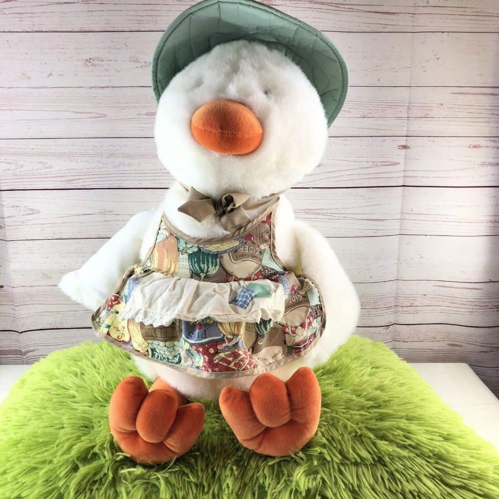 VTG J.C Penney Plush Mother Goose w/ apron & Bonnet 19" Stuffed Animal Toy